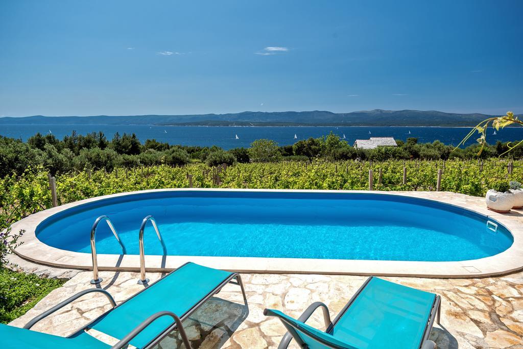 Holiday Home Vineyard House Бол Экстерьер фото